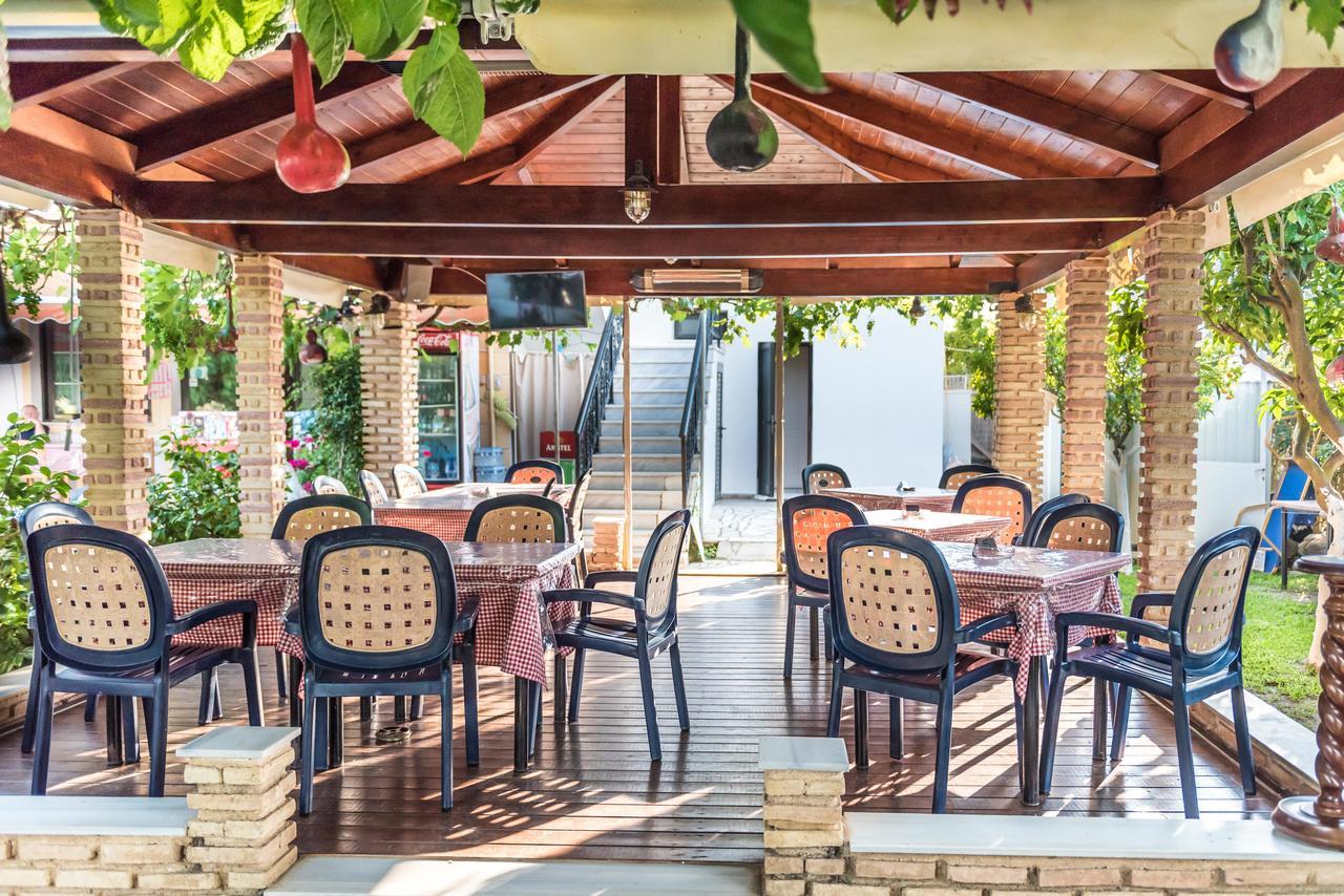 Elena Apartments Канали Экстерьер фото