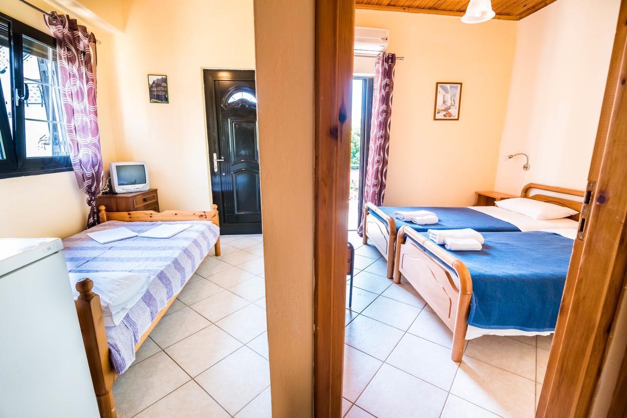 Elena Apartments Канали Экстерьер фото